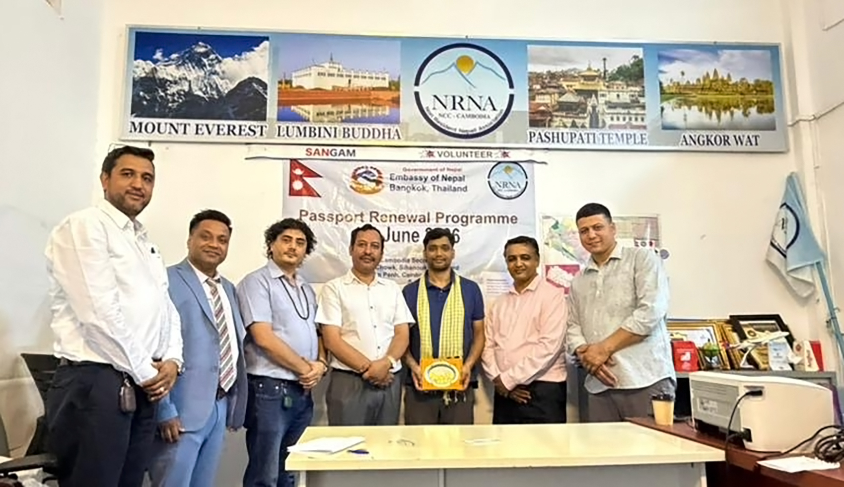 कम्बोडियामा घुम्ती राहदानी सेवा कार्यक्रम सफलतापूर्वक सम्पन्न